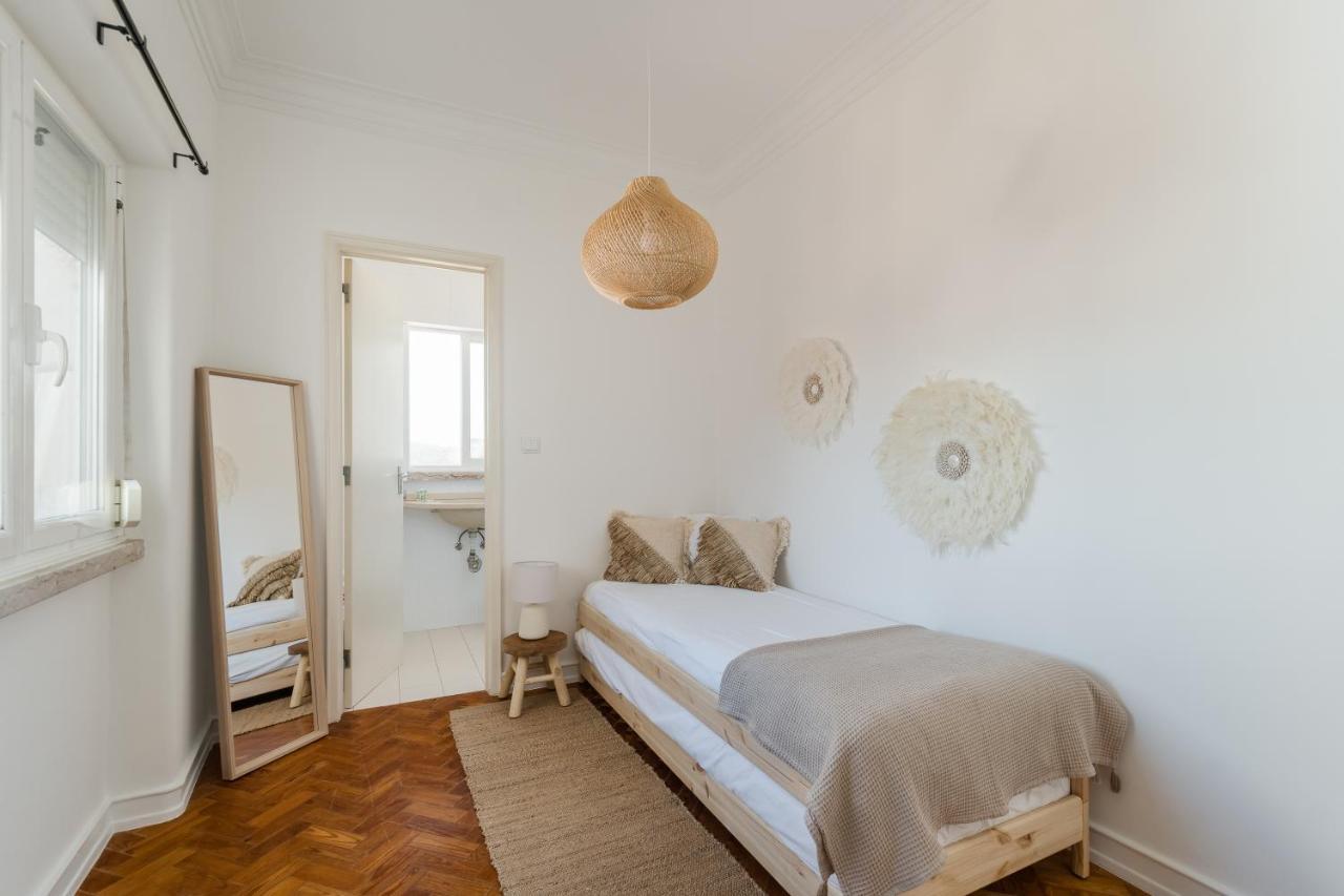 Casa Boma Lisboa - Lighting Apartment With Private Balcony - Campolide I Экстерьер фото